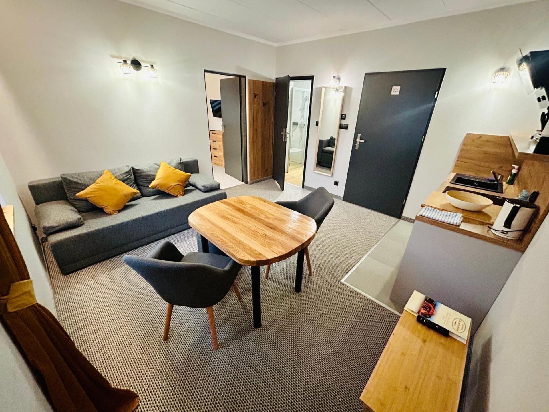 Deluxe Apartment