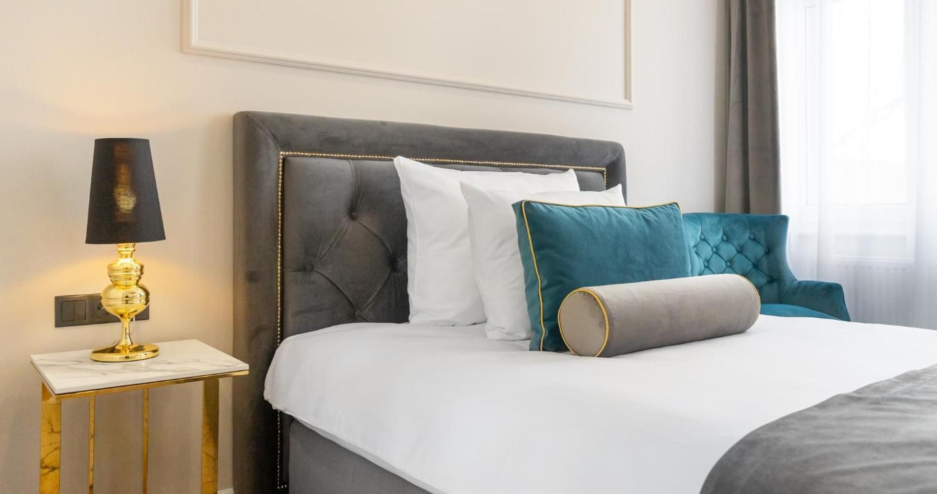 Hotel Pavco Deluxe Single Room 2