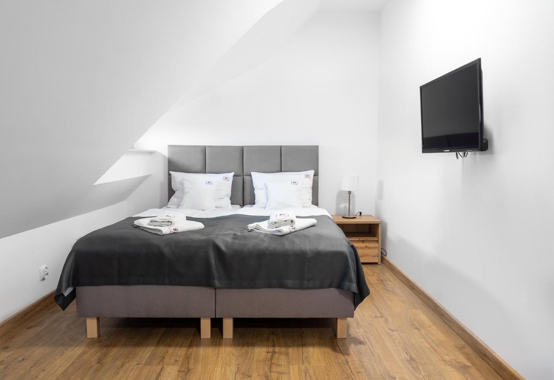 Economy Triple Room