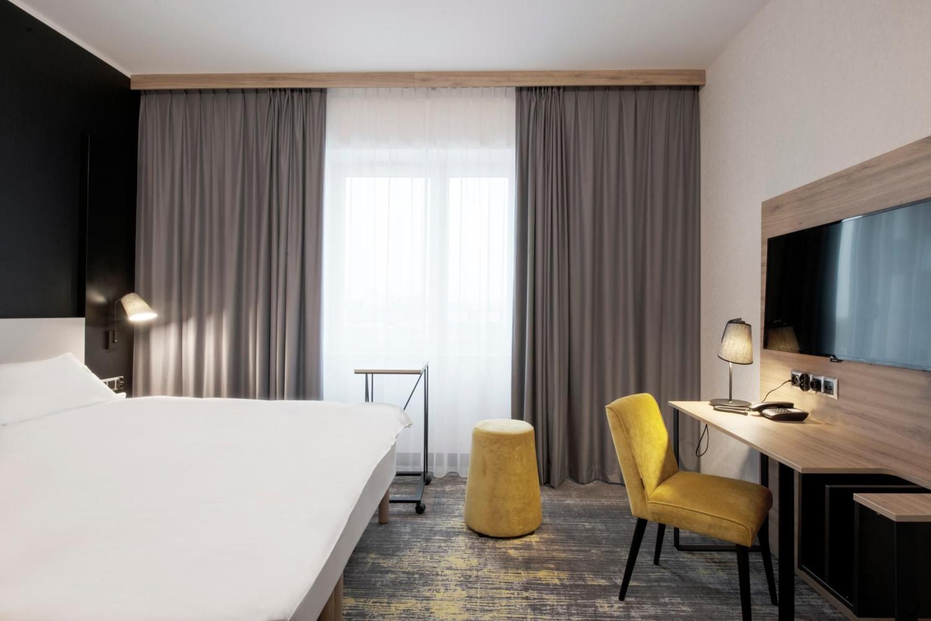 ibis Styles Grudziadz Twin - Room With Twin Beds