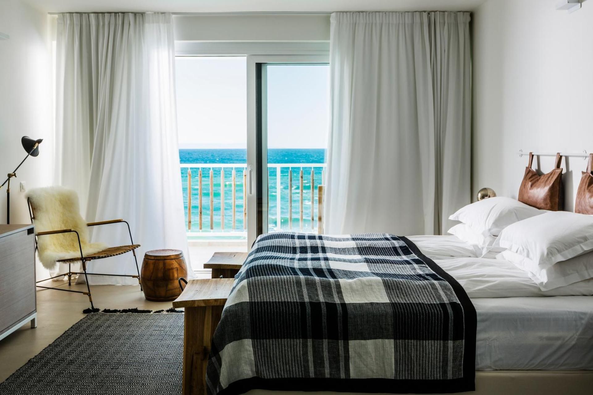Double Room with Balcony and Sea View