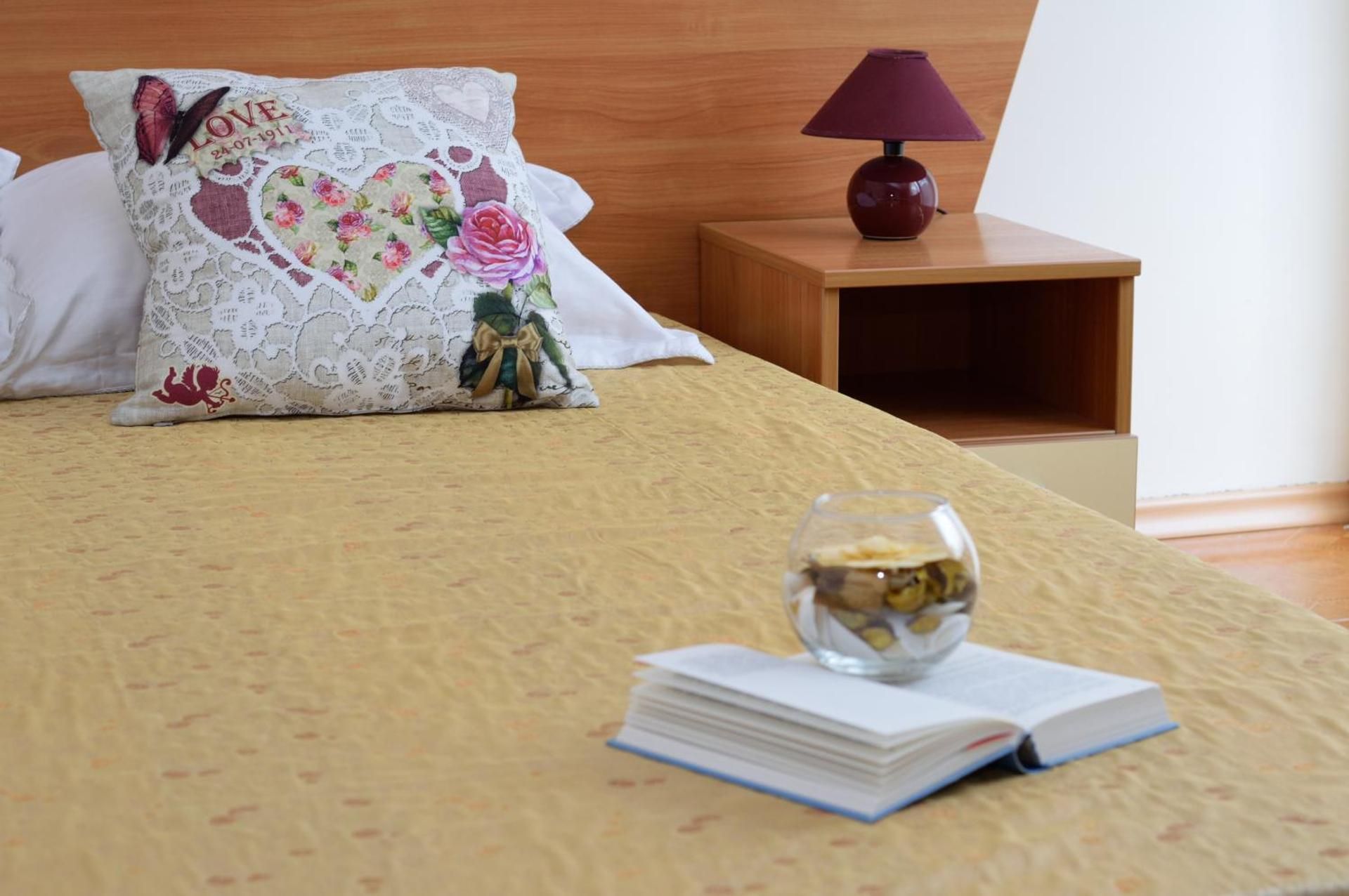 Double Room with Balcony (2 Adults +1 Child)