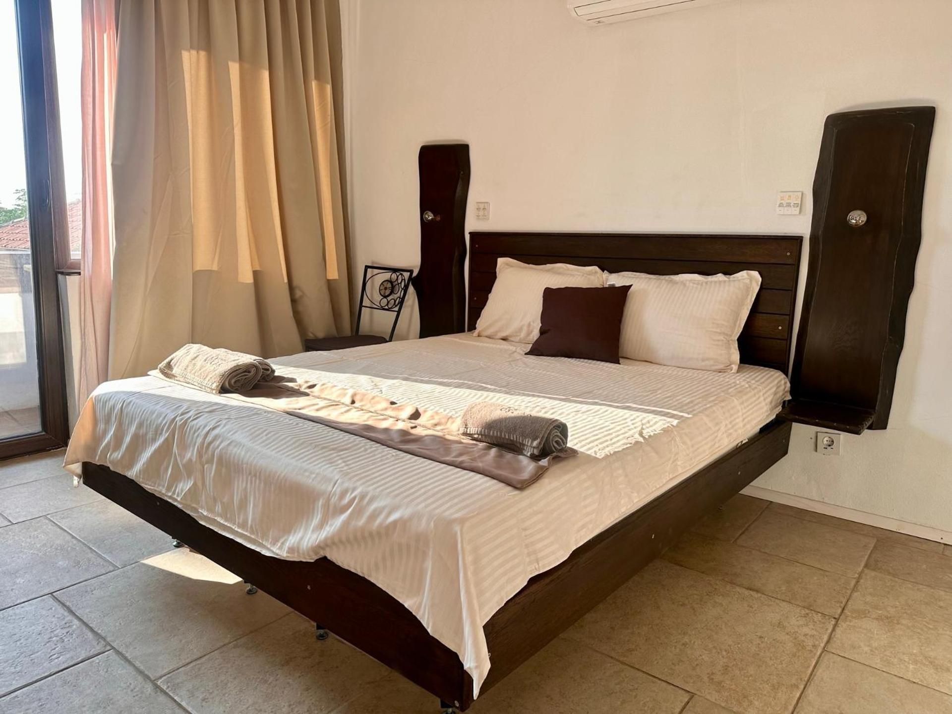 Deluxe Double Room with Balcony and Sea View