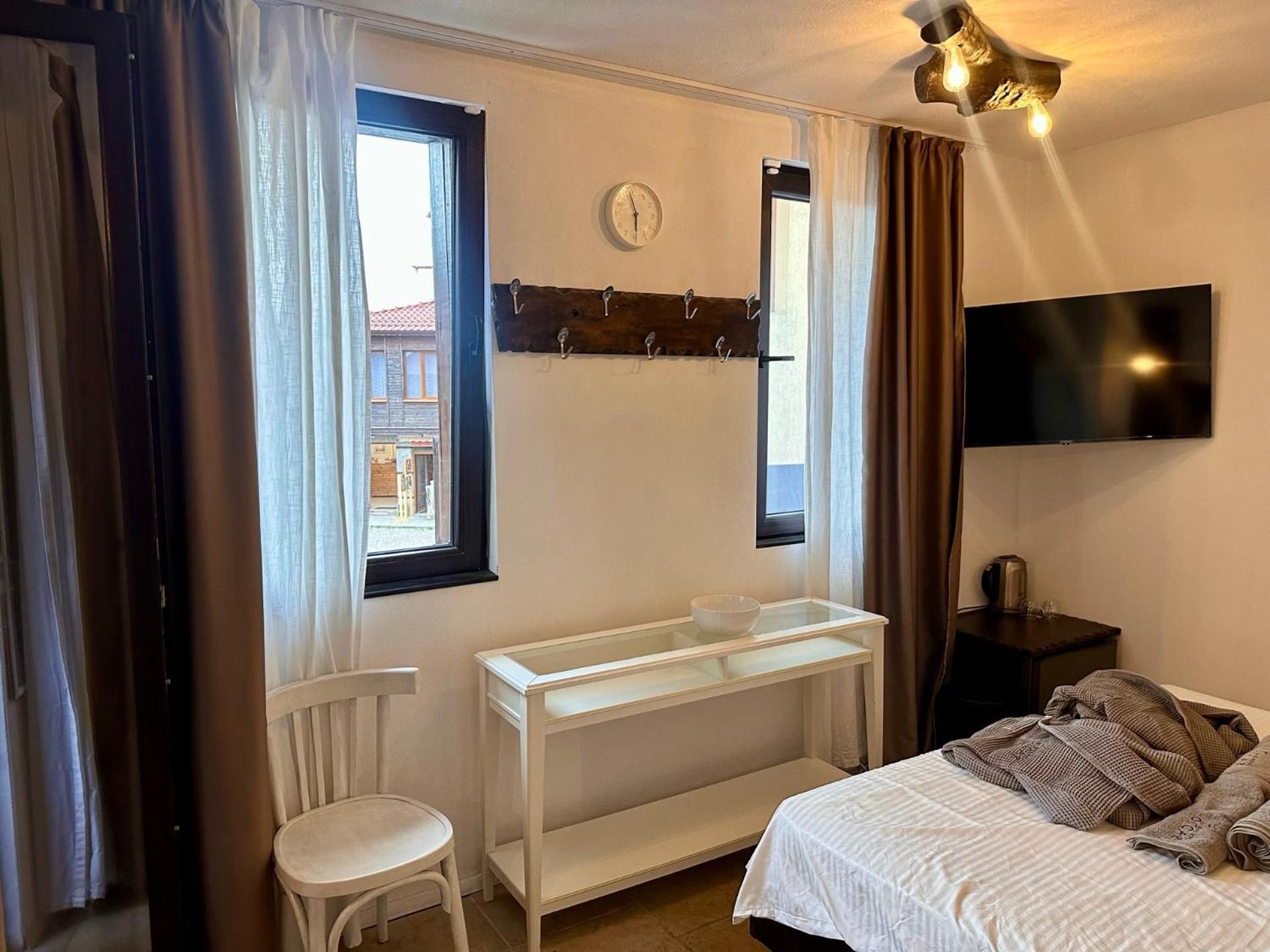 Deluxe Double Room with Bath