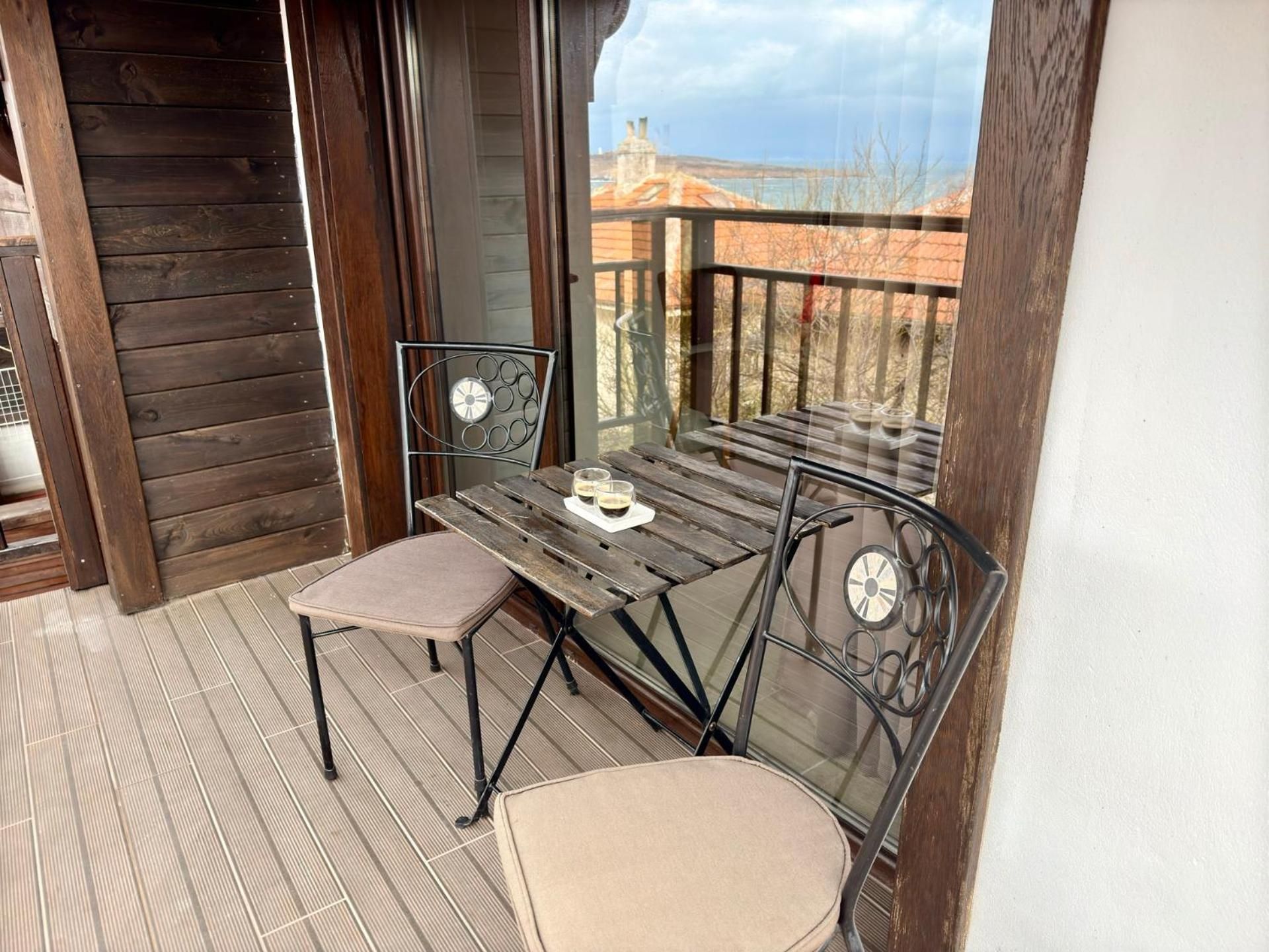Studio with Sea View
