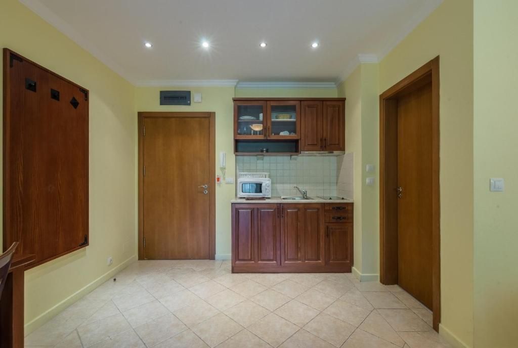 Studio Apartment with Sea View