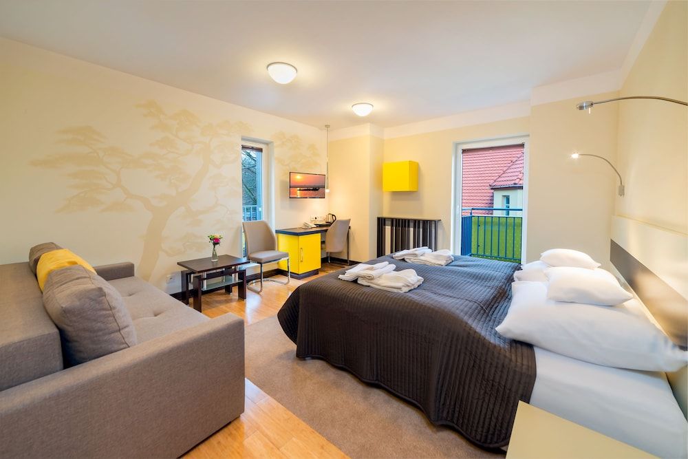 Exclusive Double or Twin Room, Balcony