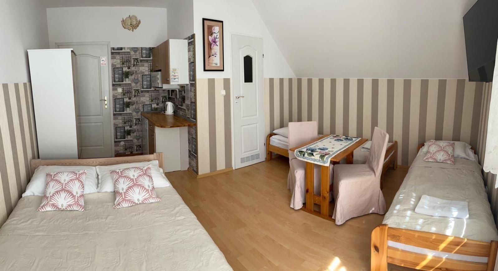 Quadruple Room with Balcony
