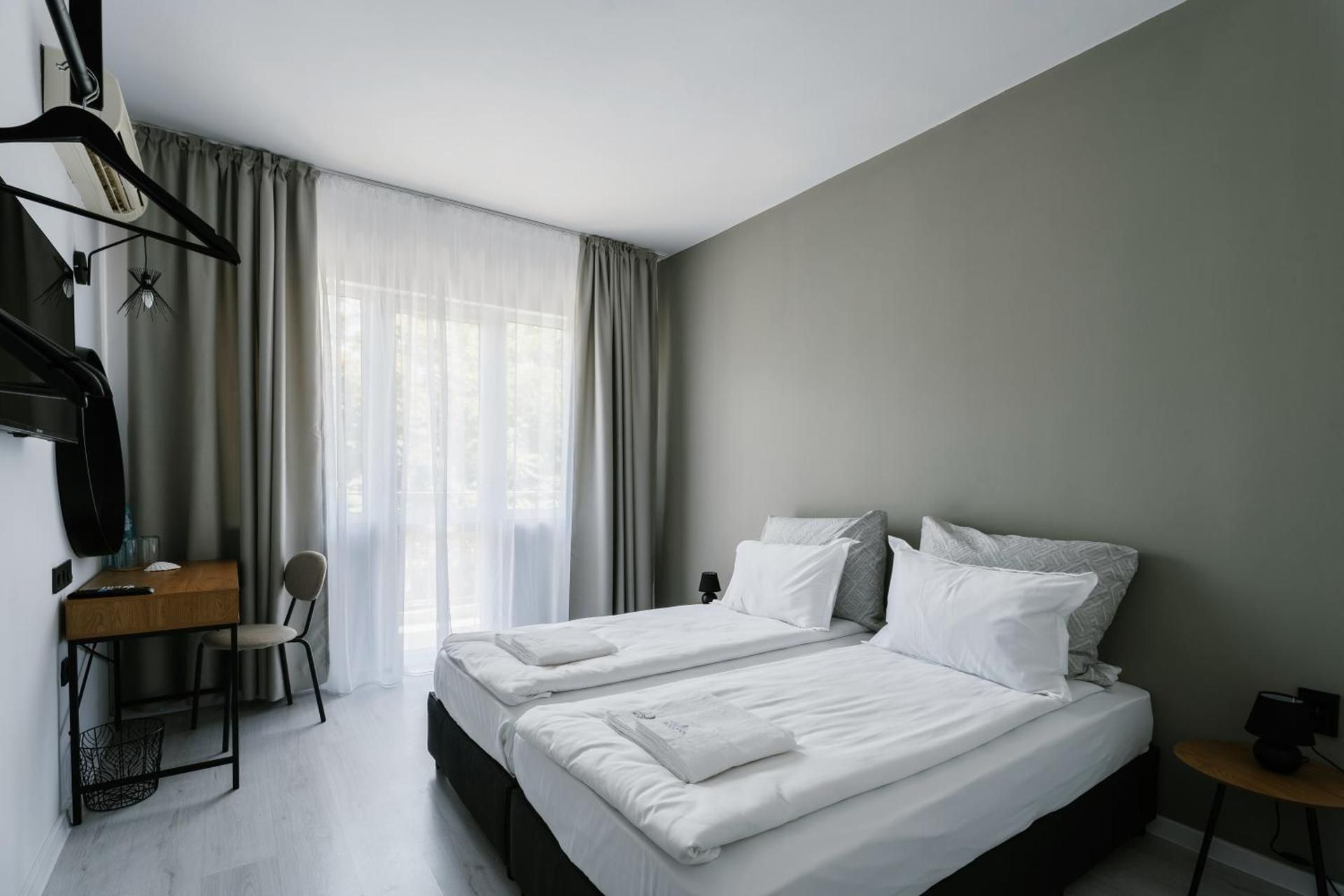 Double or Twin Room with City View