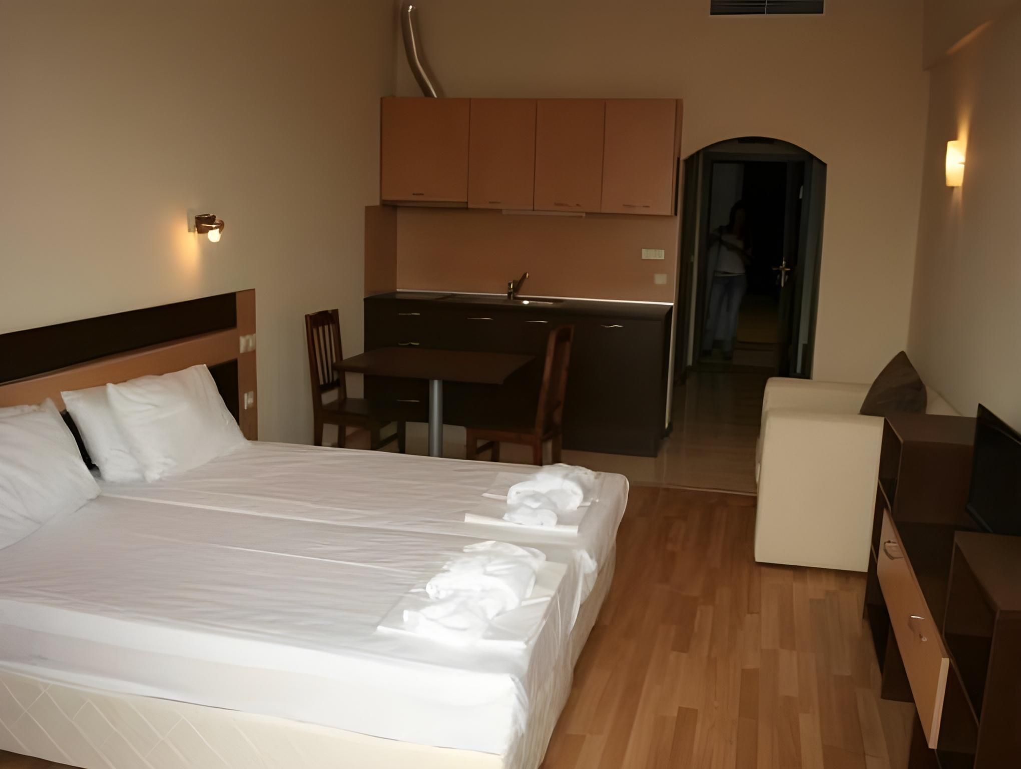 Aparthotel VRIS Single Room