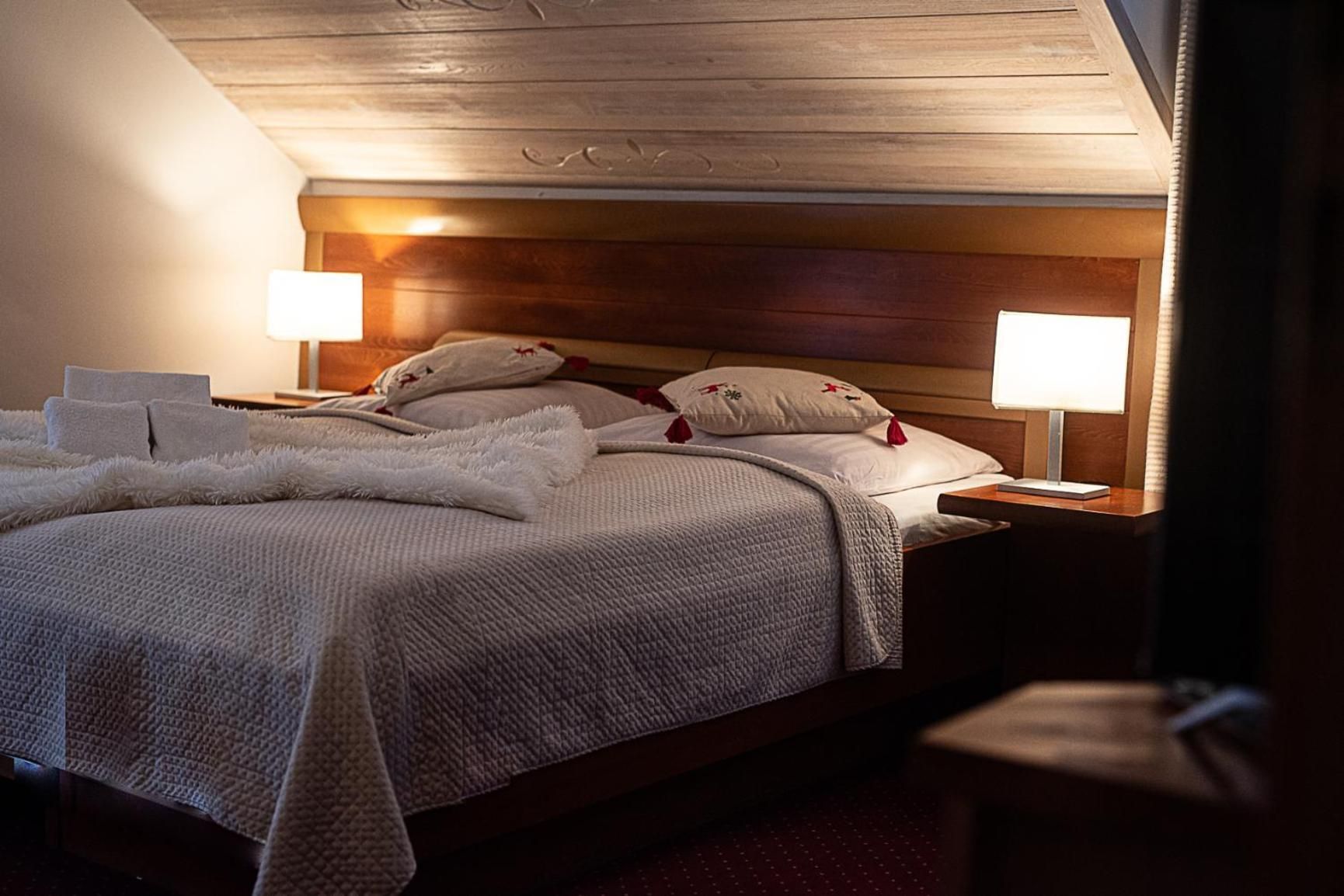 Deluxe Family Suite