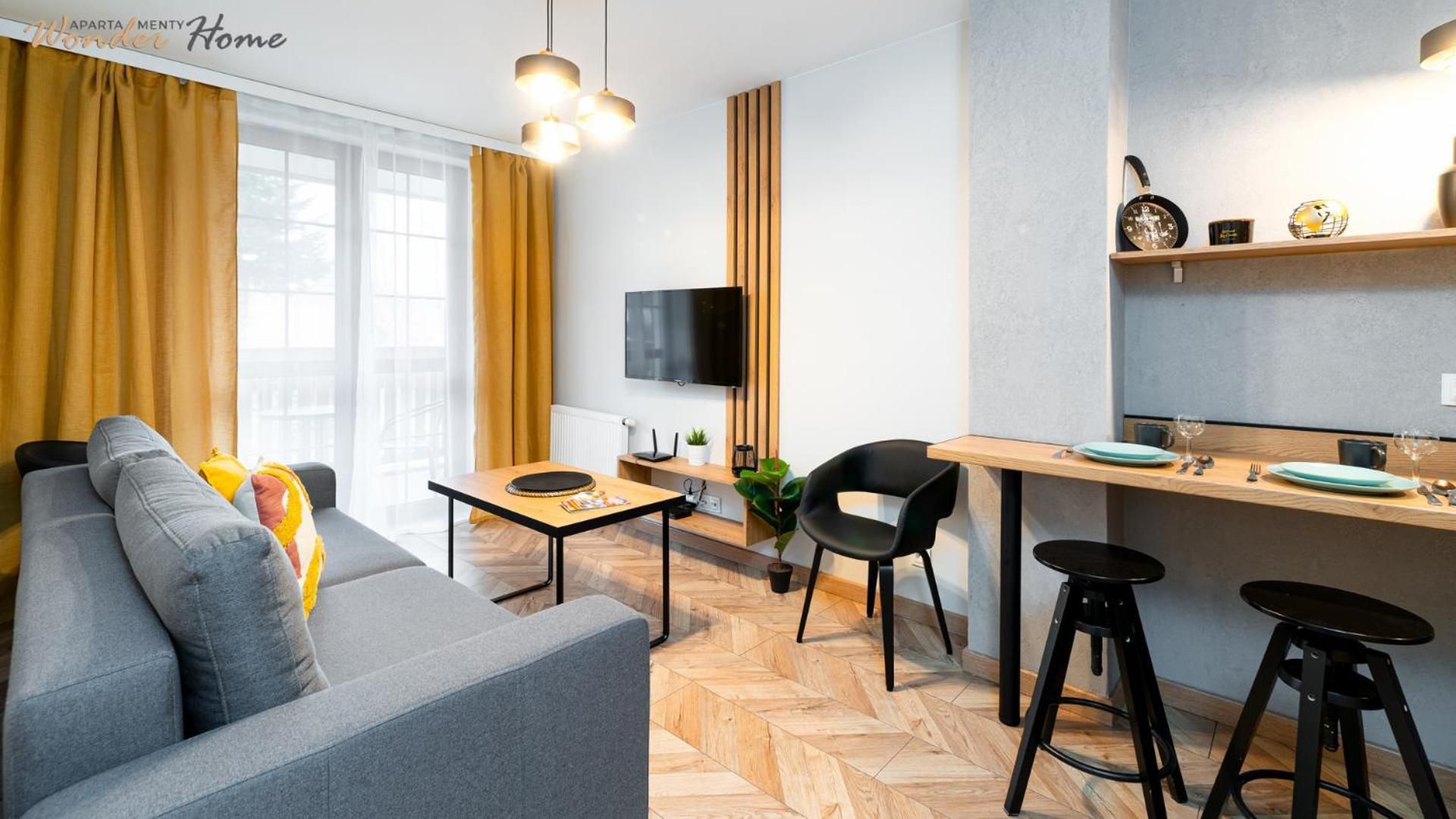 Apartment (Amaretto)