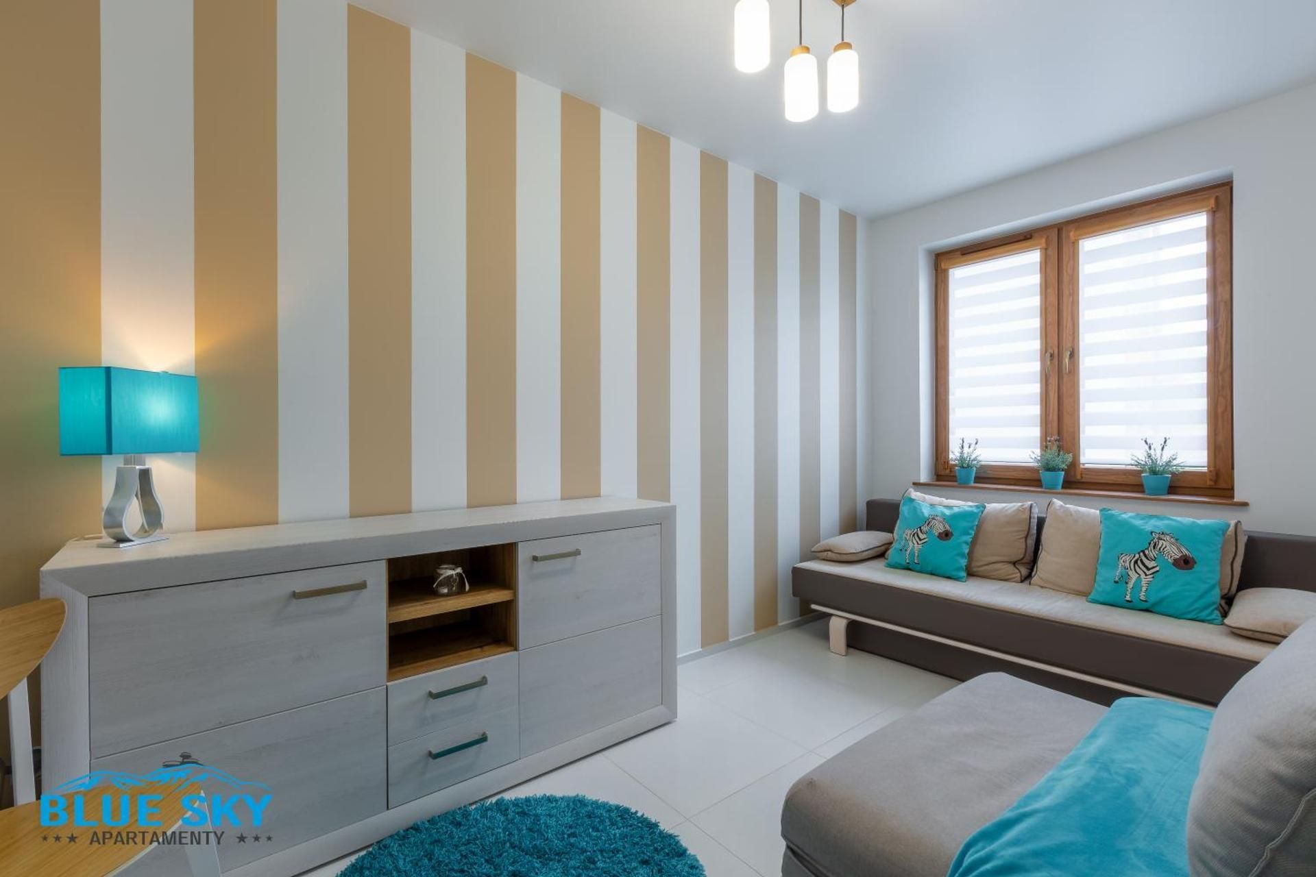 One-Bedroom Apartment with City View