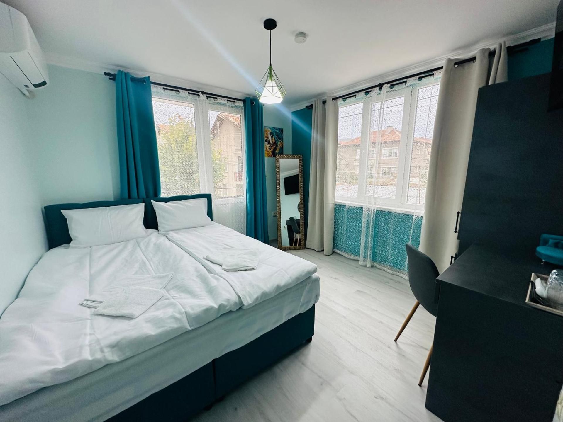 Deluxe Double Room with Terrace