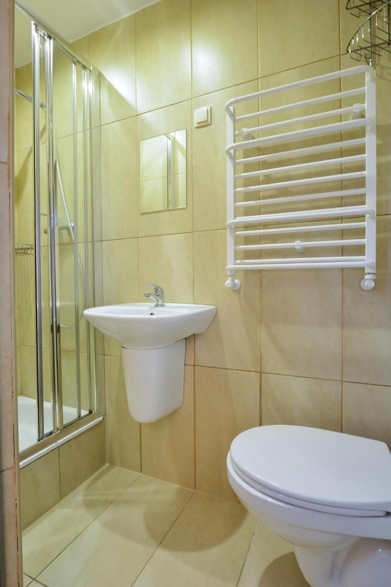 Triple Room with Private Bathroom