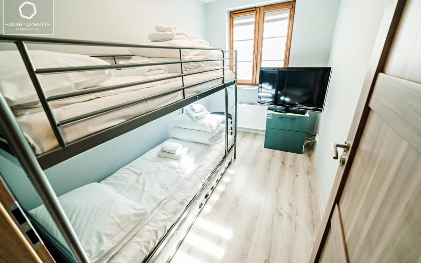 Apartment with Balcony (Eko)