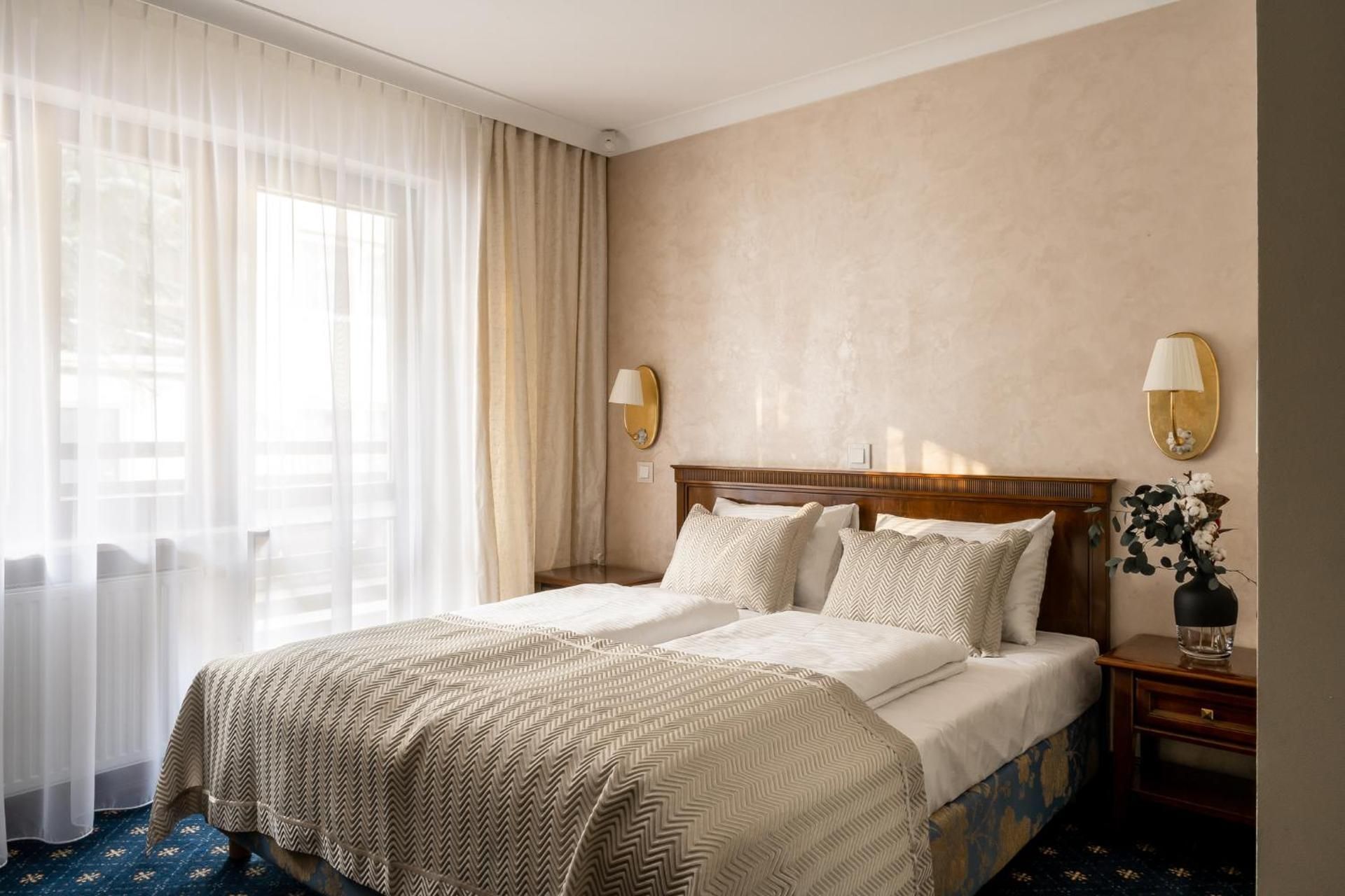 Deluxe Double Room with Balcony