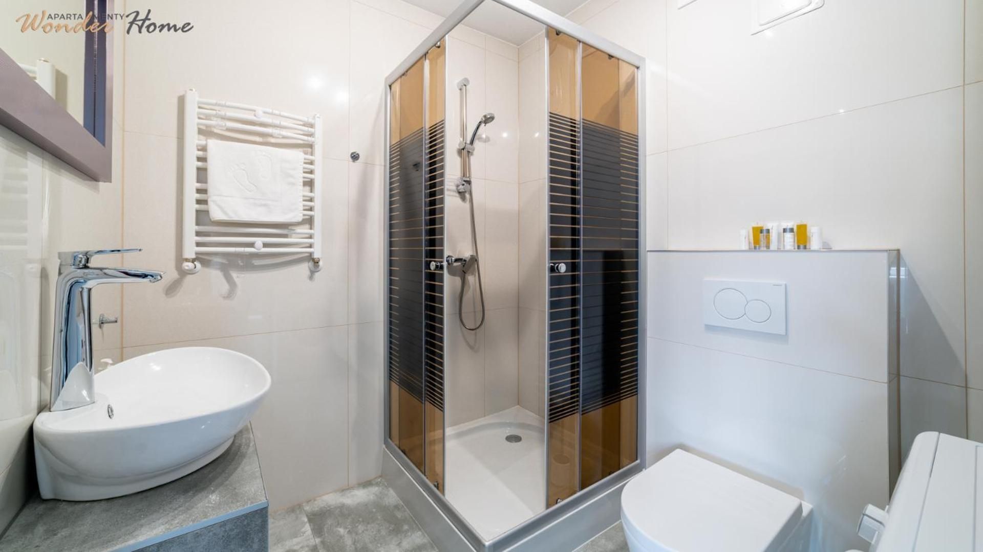 One-Bedroom Apartment (Kaskada)