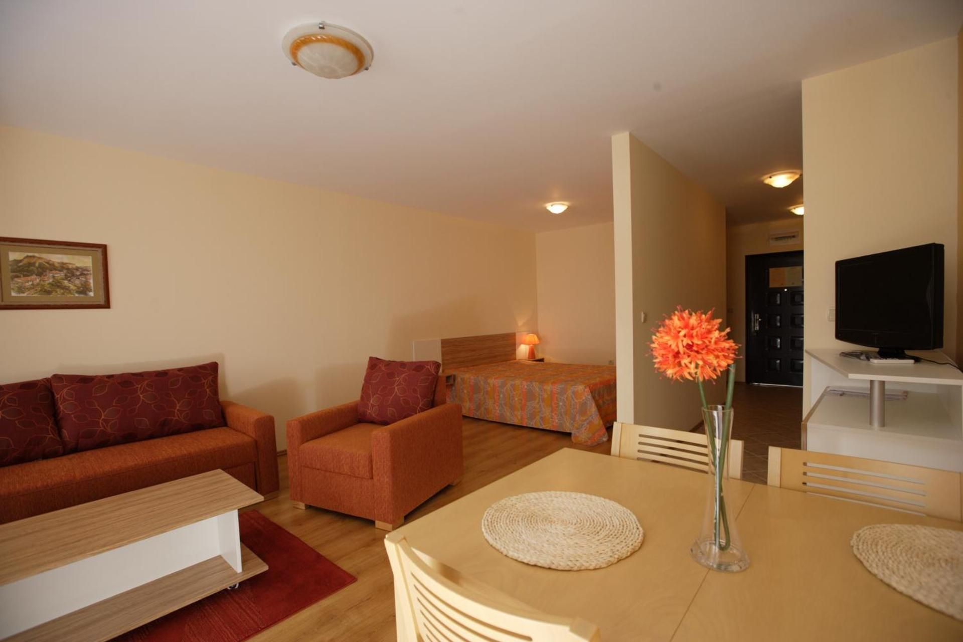 Studio with Balcony (3 Adults) 