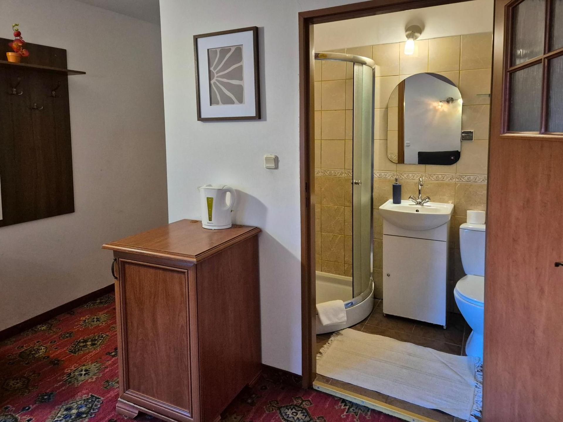 Economy Quadruple Room