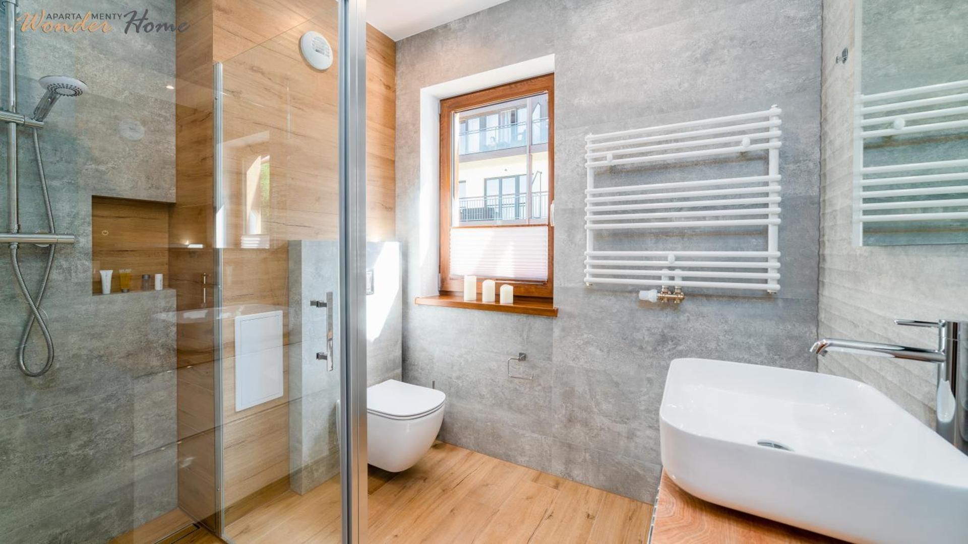 One-Bedroom Apartment (Sunrise)
