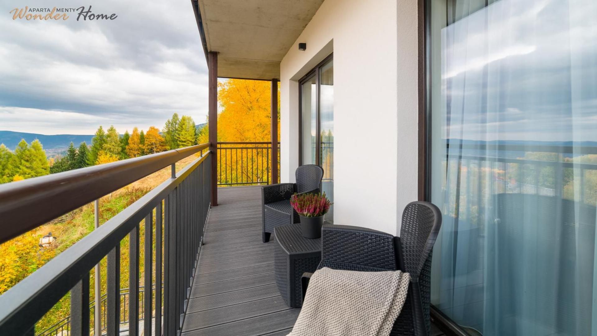Deluxe Apartment (Skandynawia)