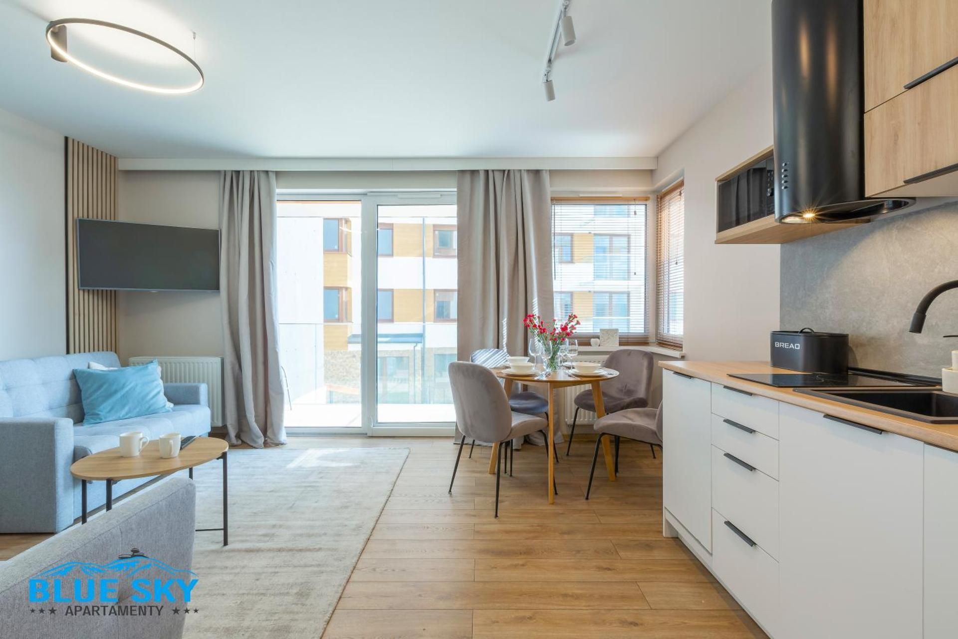 Studio Apartment with Balcony