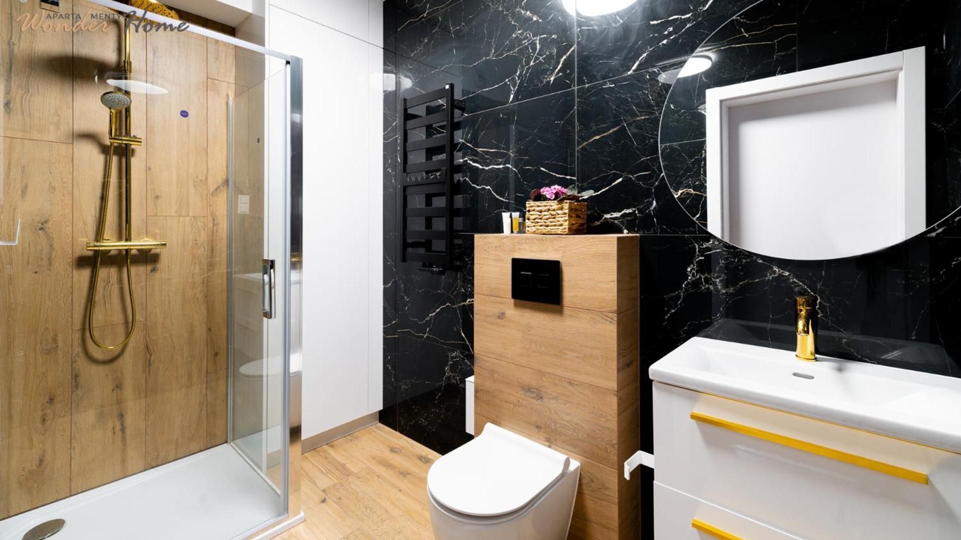 Moonlight -Two-Bedroom Apartment
