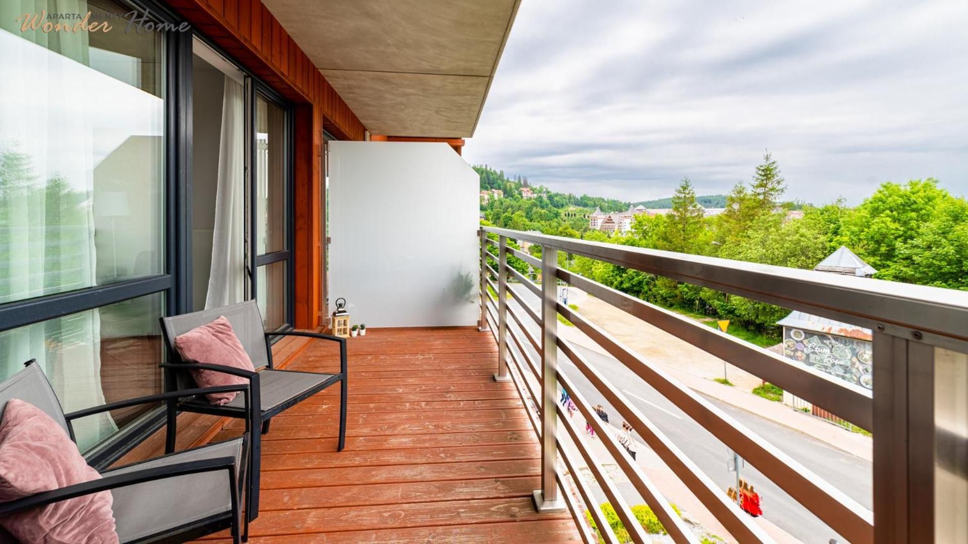 Apartment with Balcony