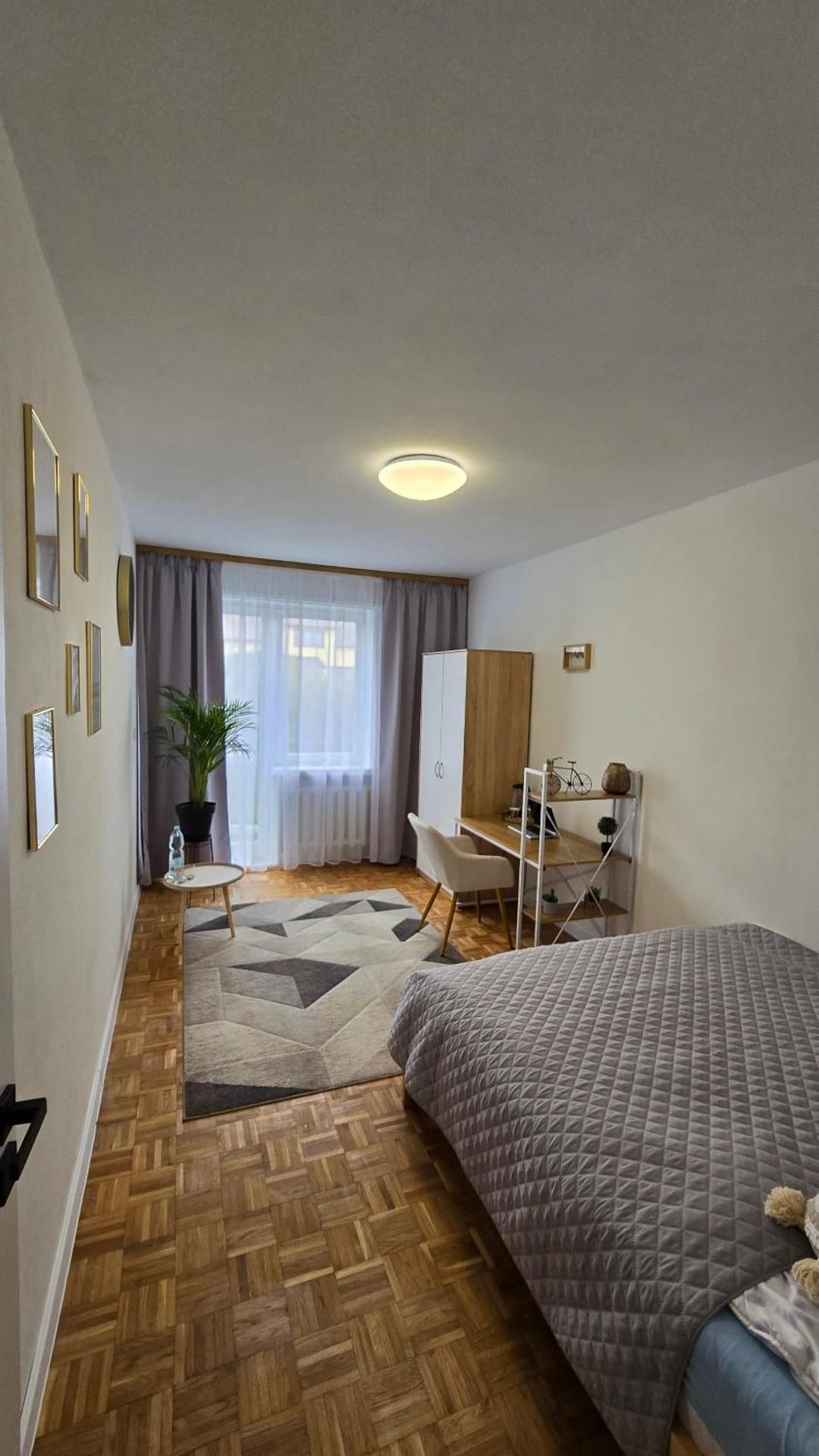 Large Double Room