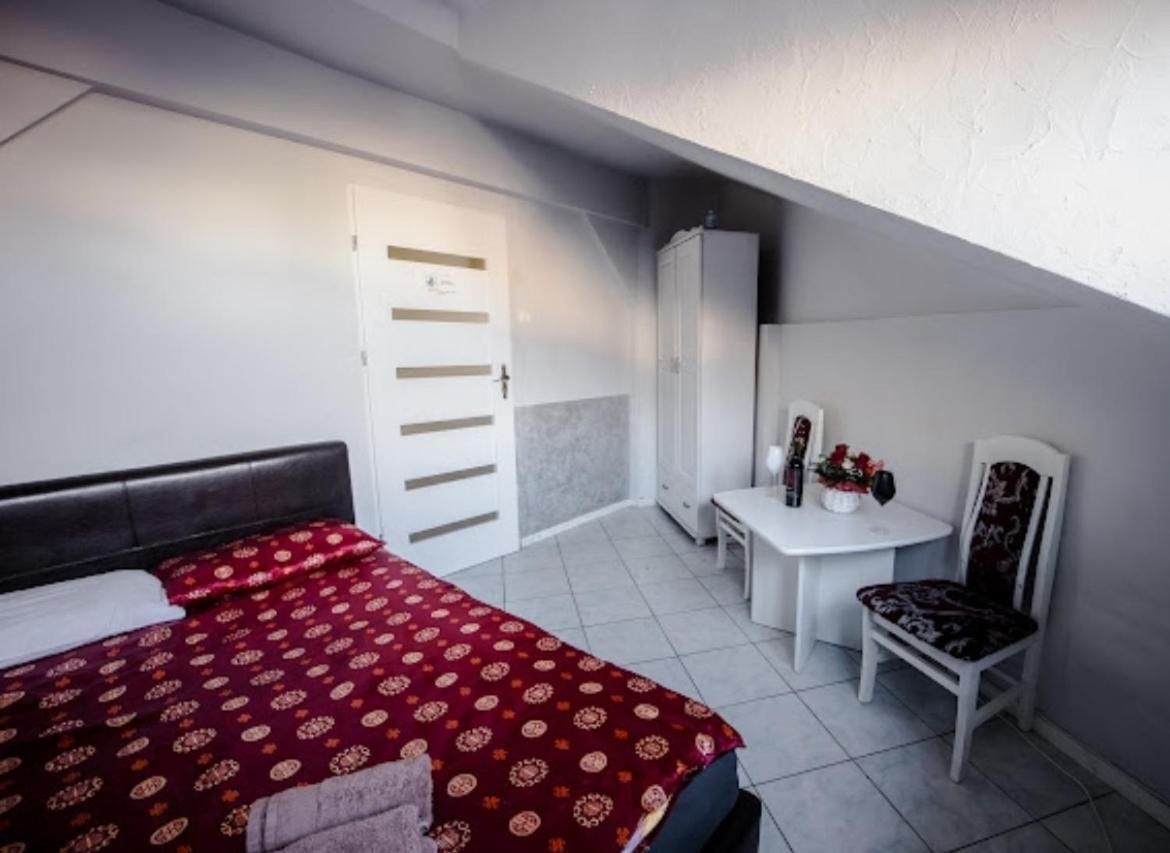 Small Double Room