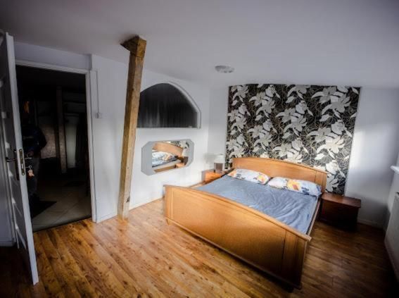 Deluxe Double Room with Castle View