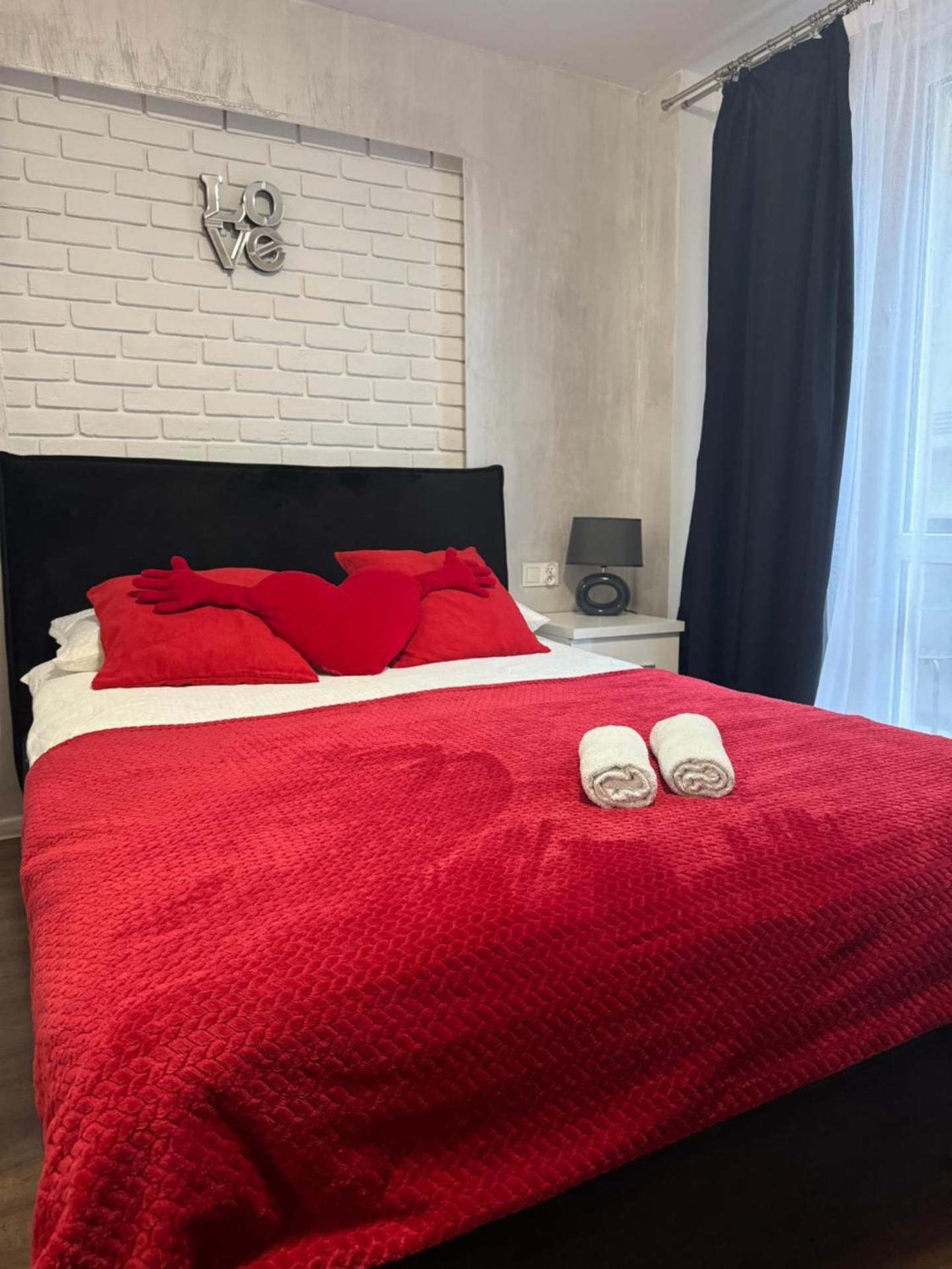 Studio Apartment with Balcony