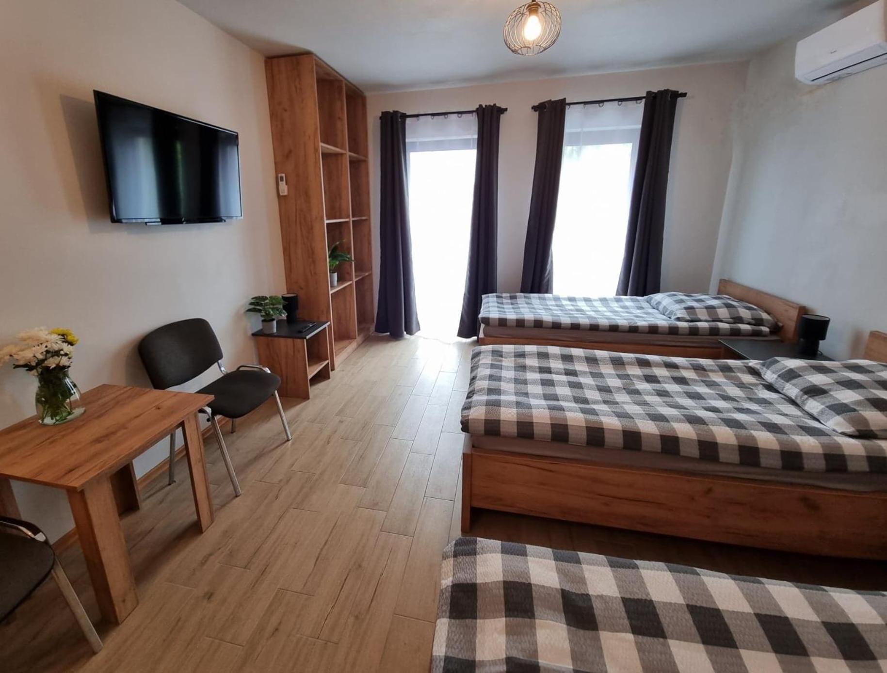 Triple Room with Private Bathroom