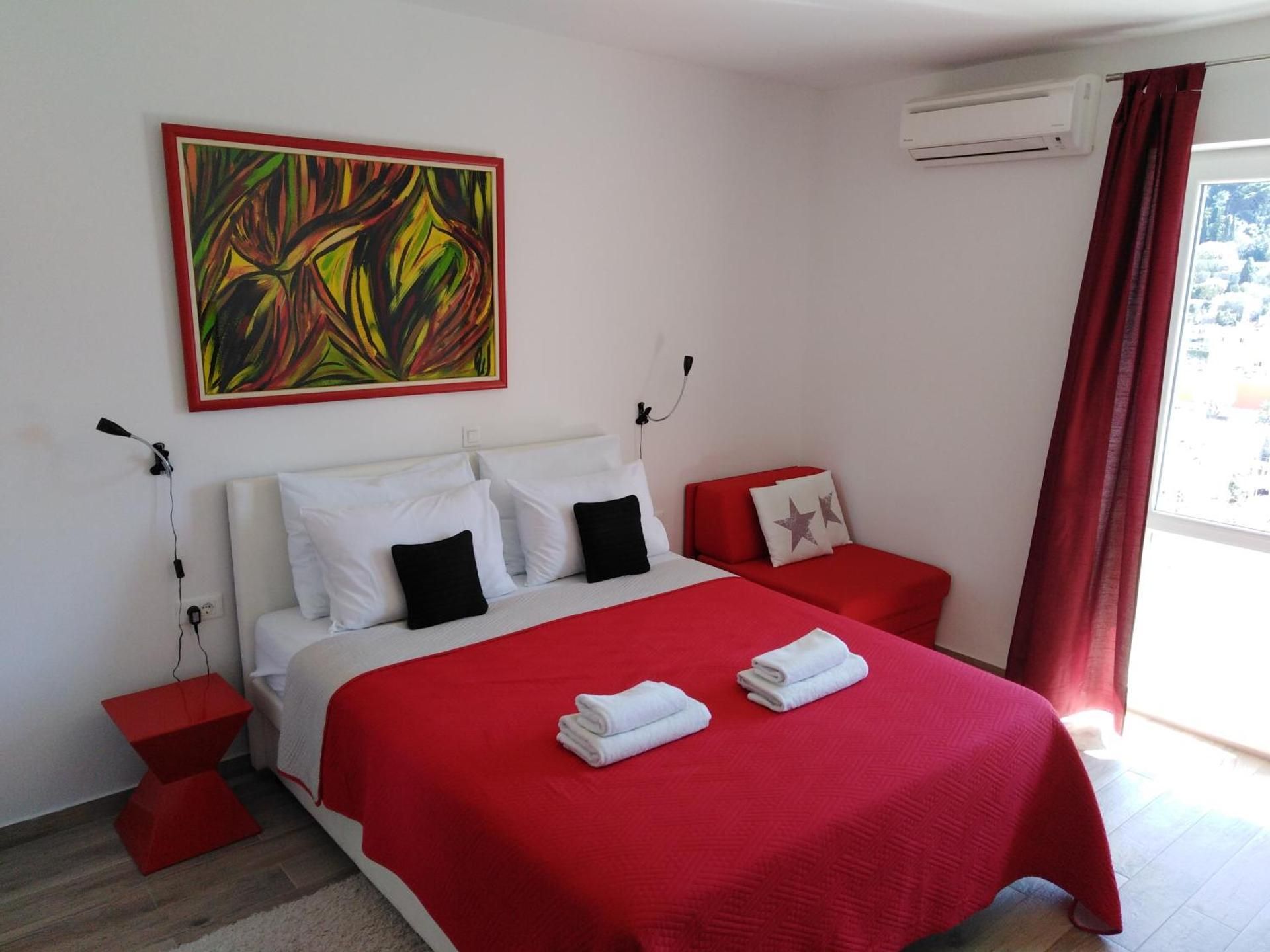 Studio Apartment with Sea View
