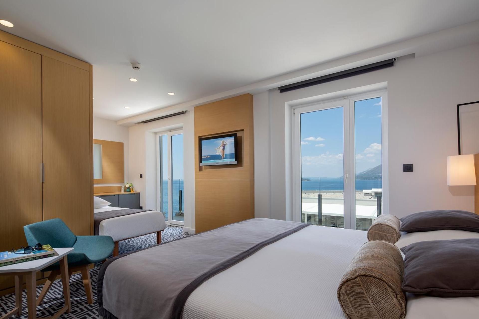 Premium Room with Balcony and Sea View