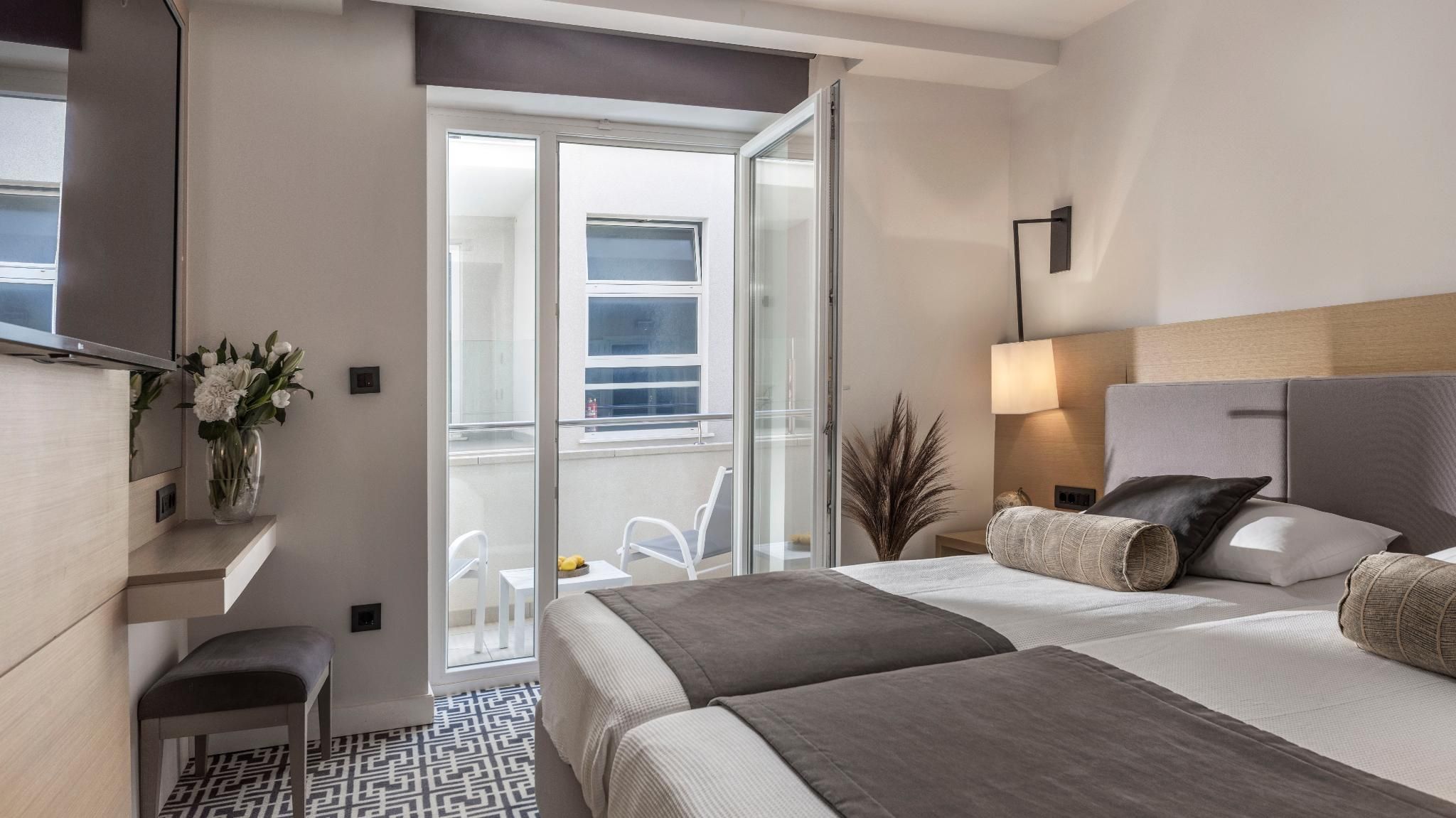 Royal Neptun Hotel Classic Room with Balcony