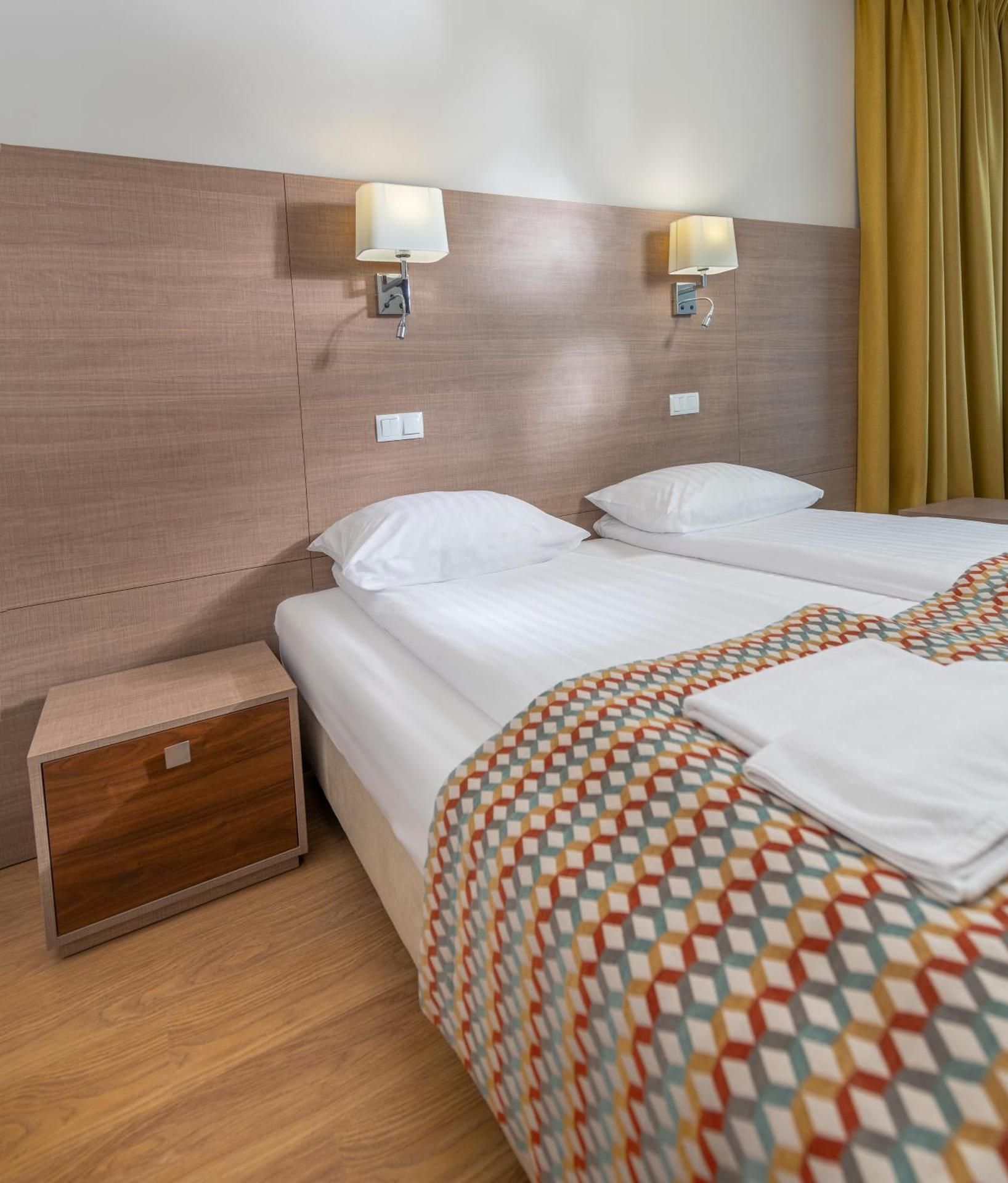 Economy Twin Room