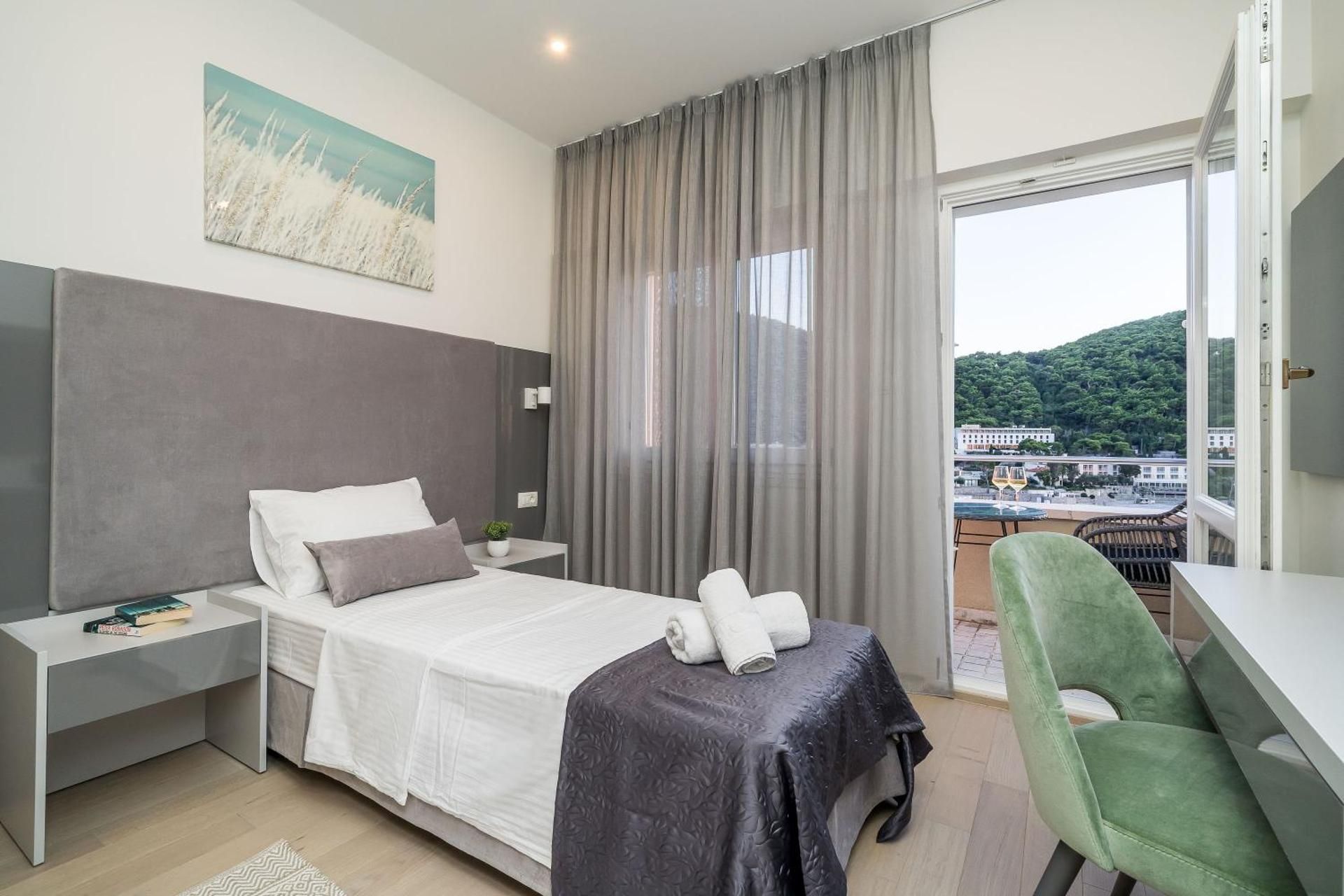 Single Room with Sea View