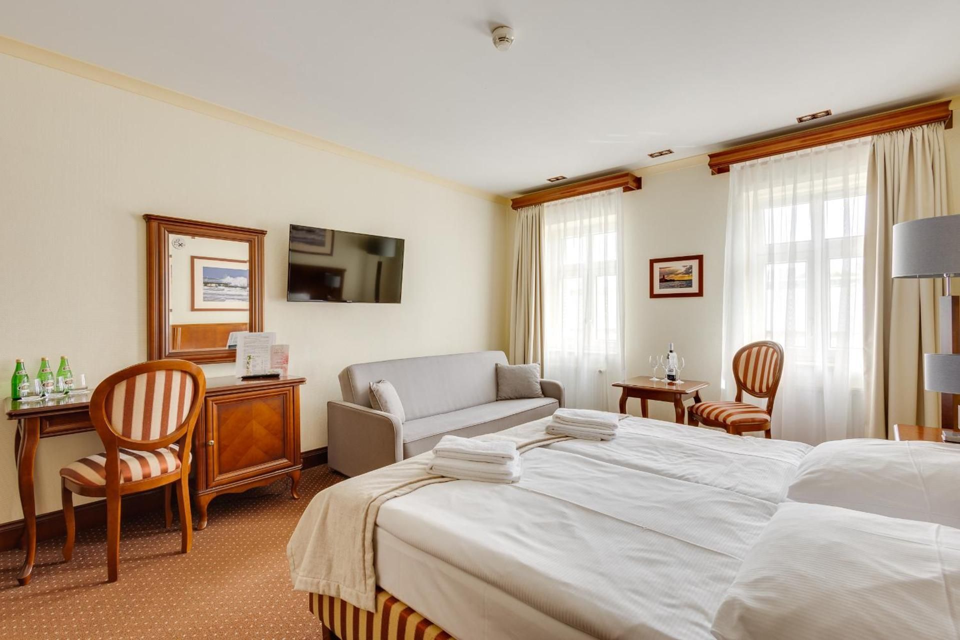 Classic Double Room with Extra Bed