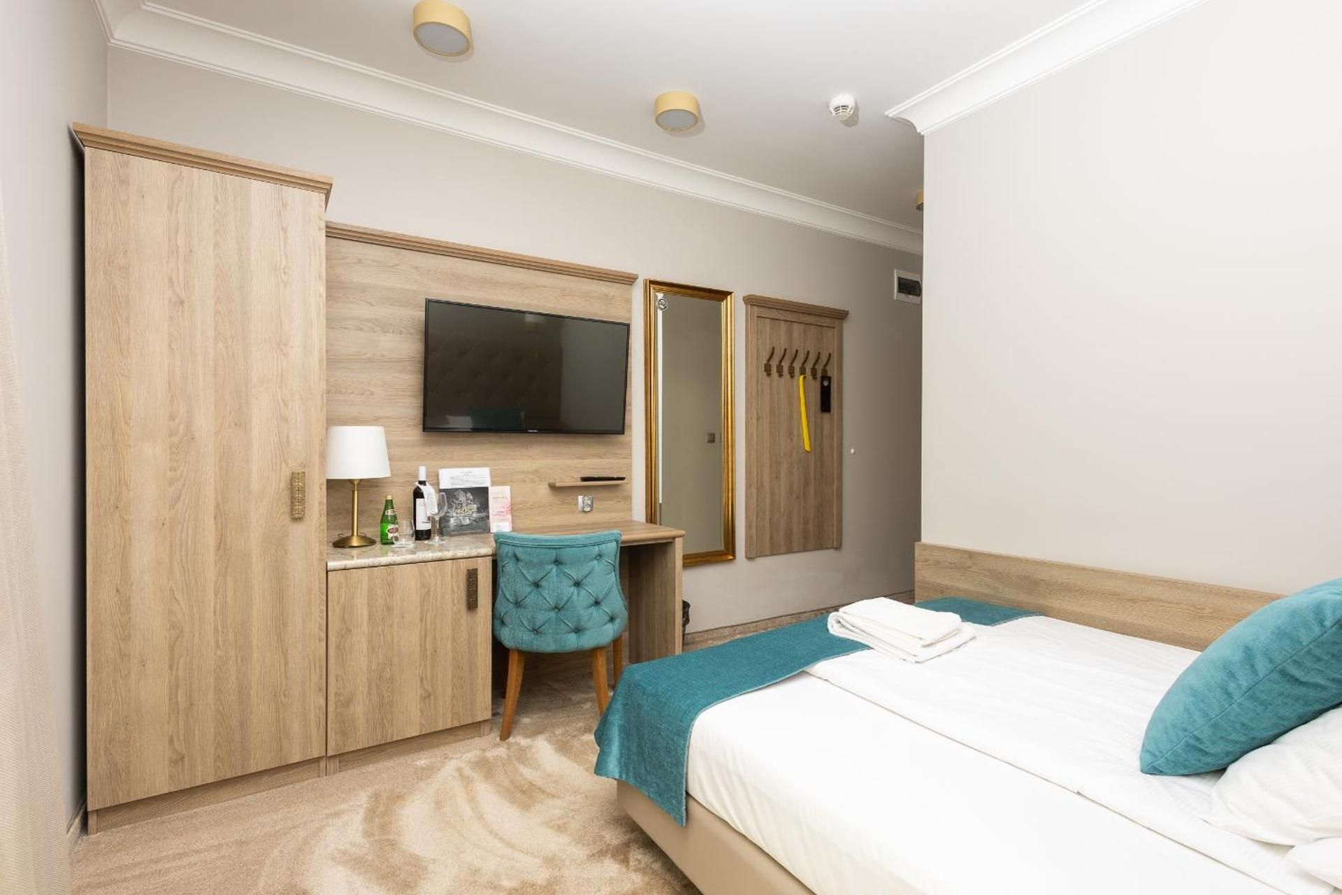 Deluxe Single Room with Balcony
