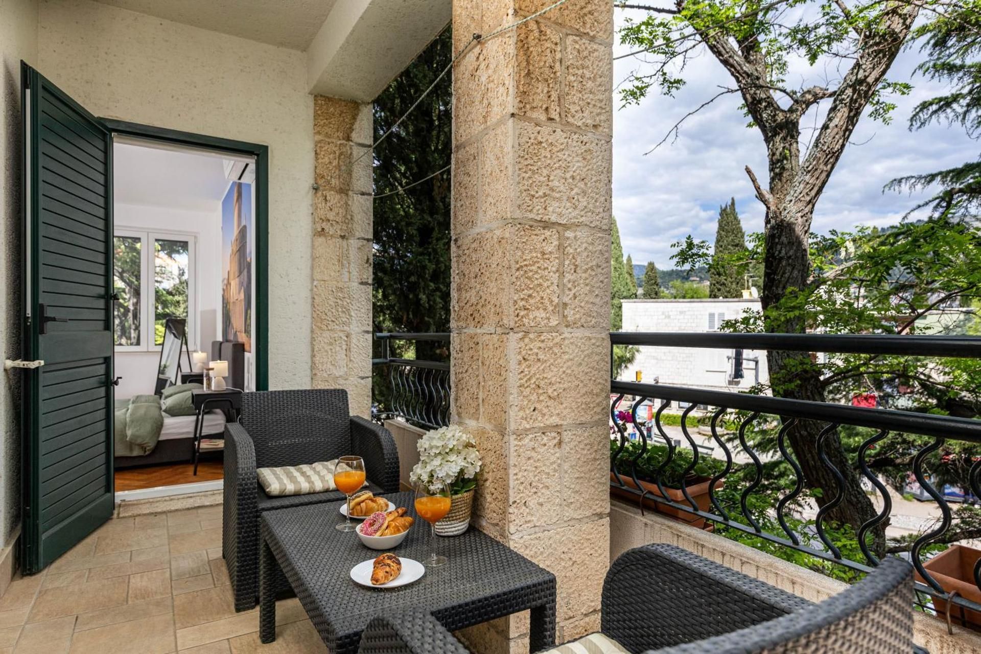Triple Room with Balcony