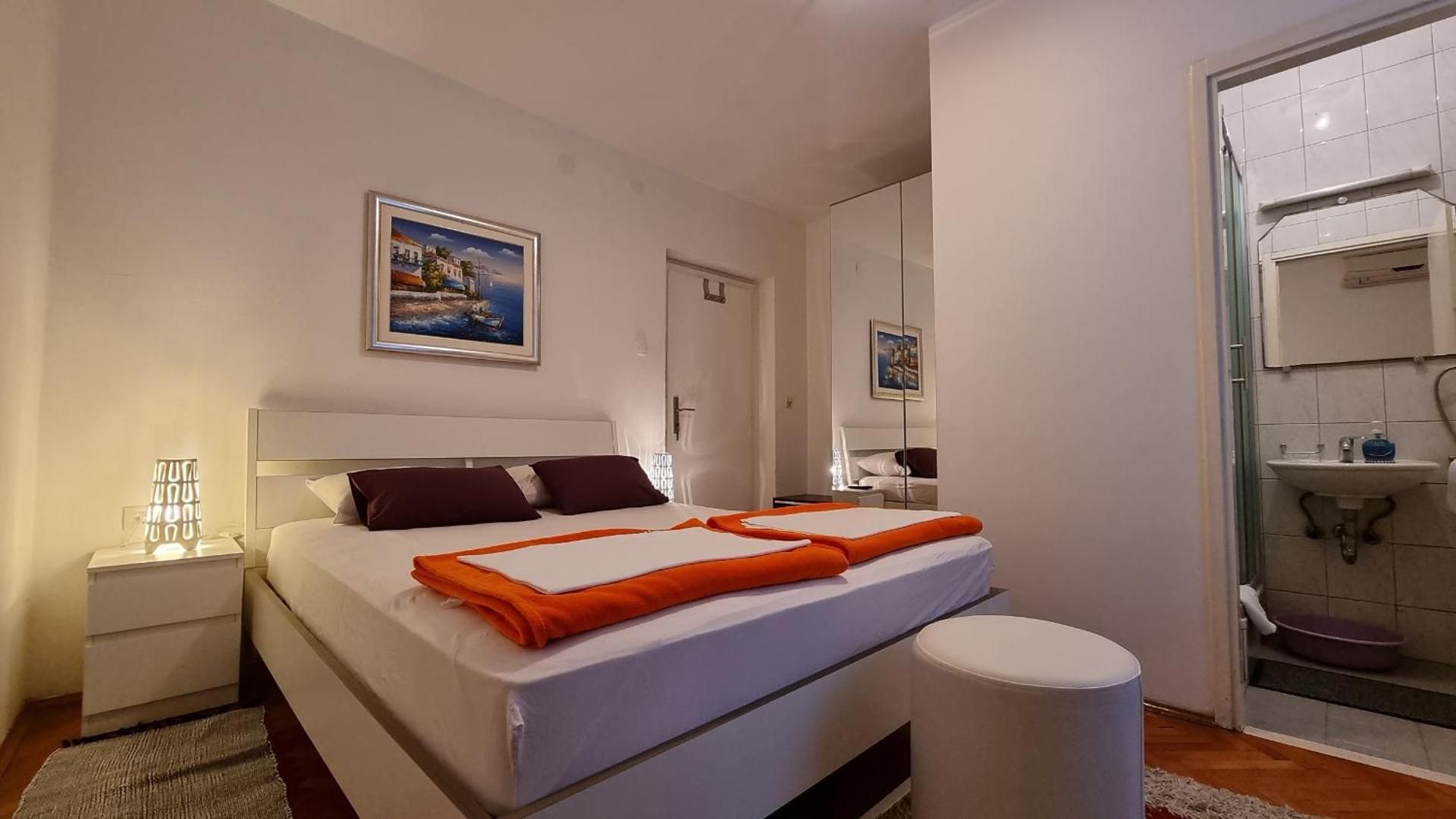 Standard King Room