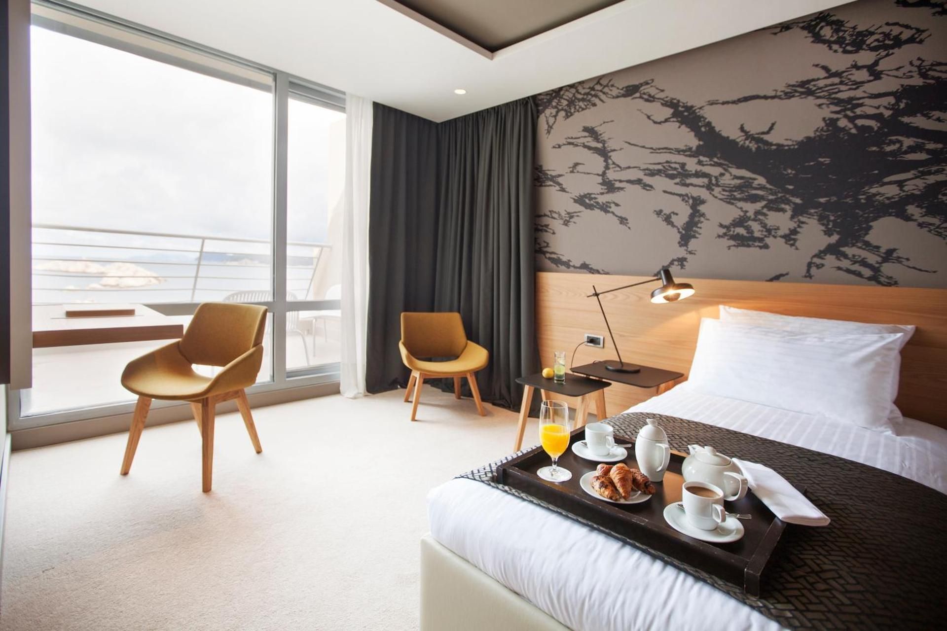 Junior Suite, Balcony, Sea View with festive buffet dinner on New Year's Eve