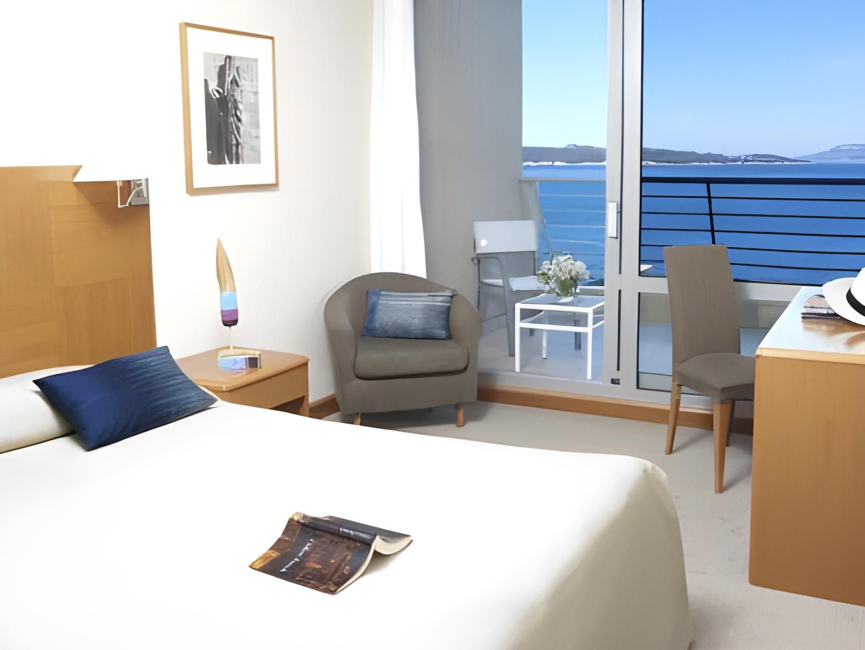 Superior Single Room with Sea View