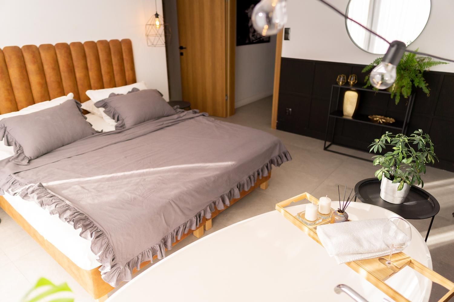 Large Double Room