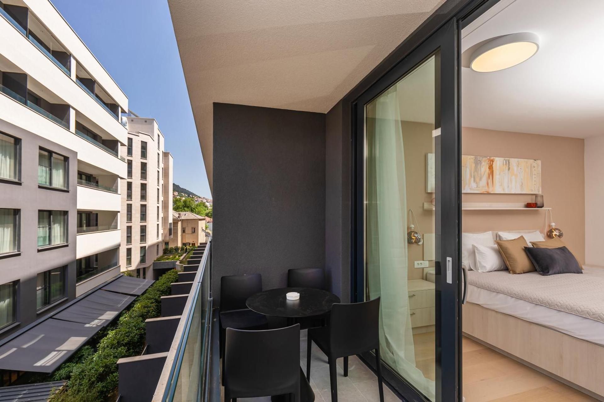 Apartment with Balcony