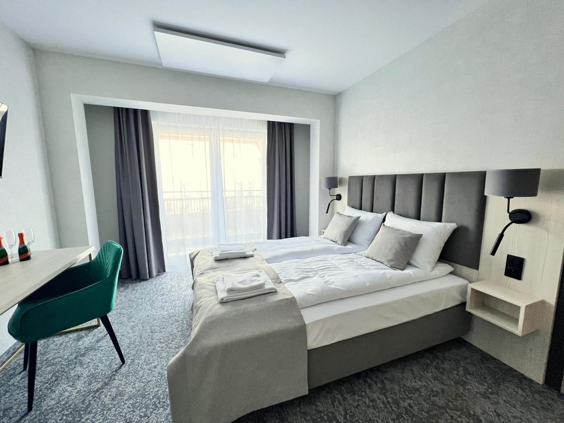 Standard King Room