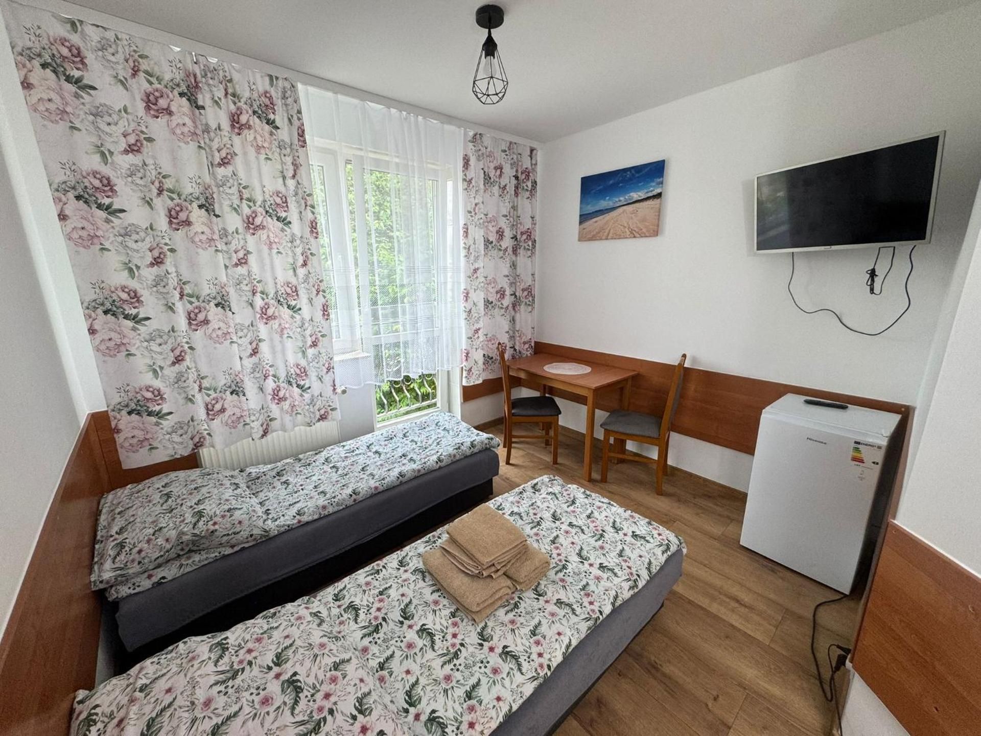 Large Twin Room