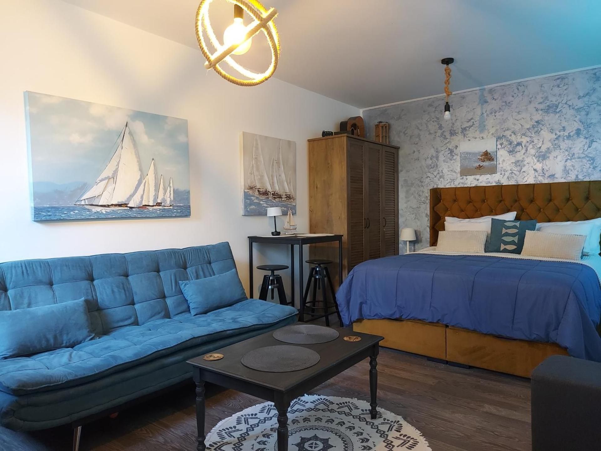 One-Bedroom Apartment with Terrace